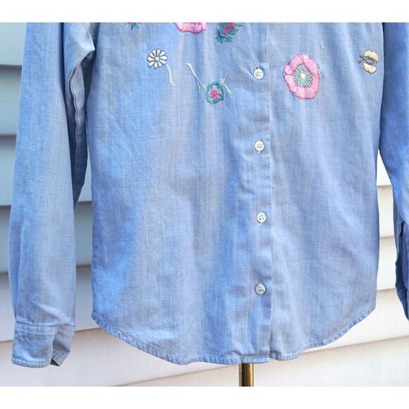 Vintage 90s Embroidered Floral Blue Cotton Button Front Collared Blouse - Picture 3 of 5